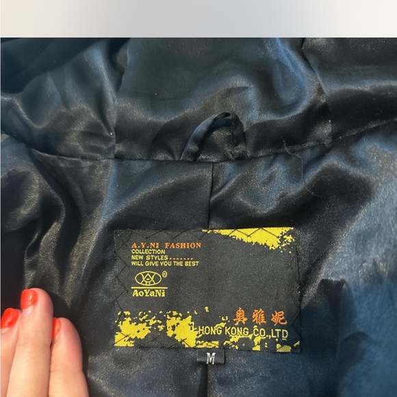 SOLD - Picture 4 of 5